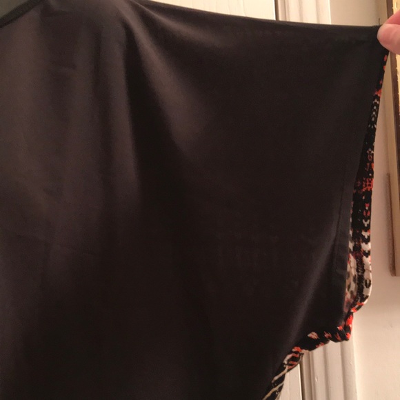 (1X) Plus Size Tribal Print Dolman Top - Picture 5 of 6